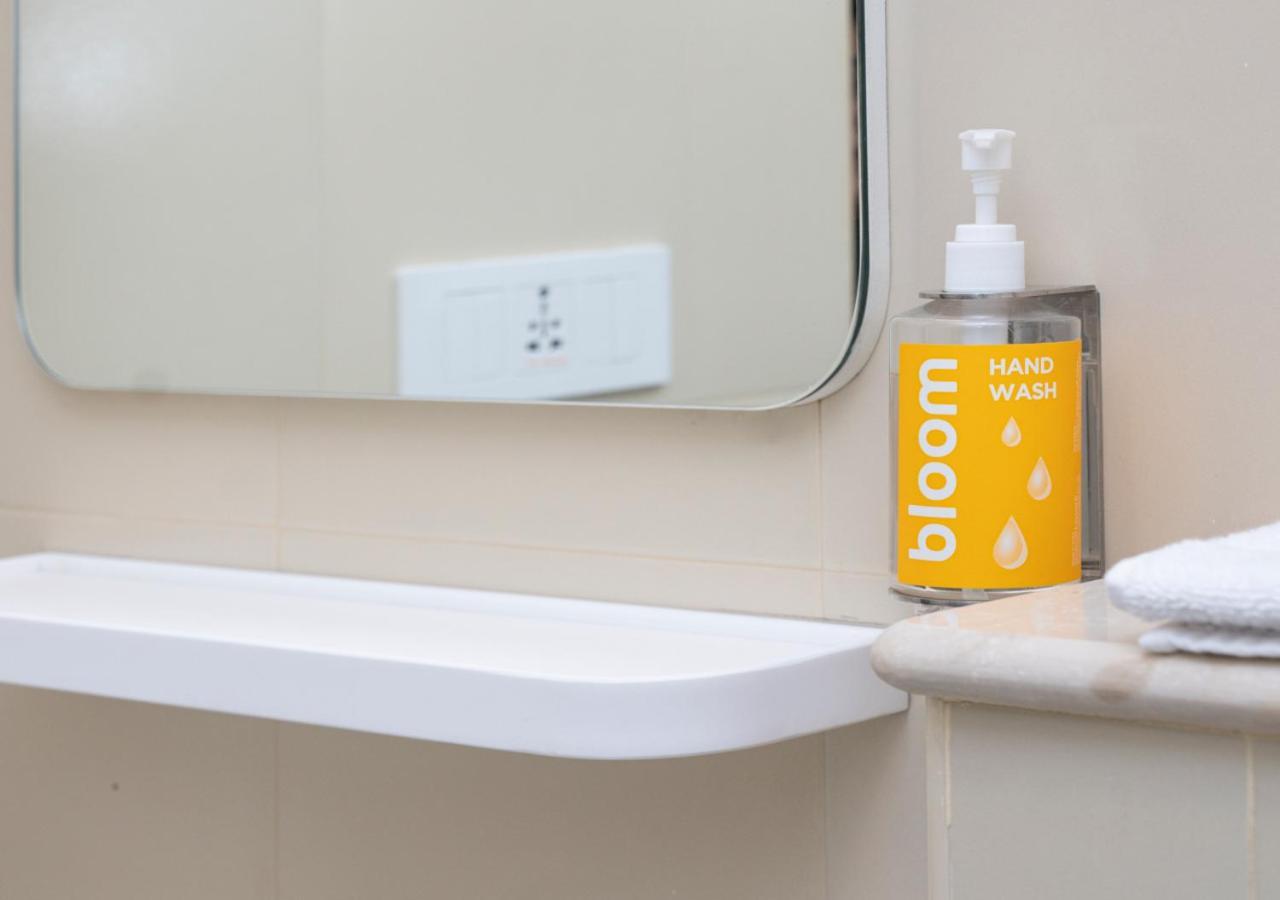 Bloom Hotel - Brookefield Bangalore Bagian luar foto